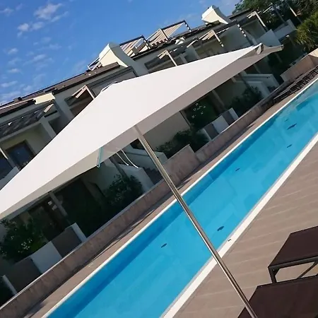 아파트 Lido Centro Con Piscina